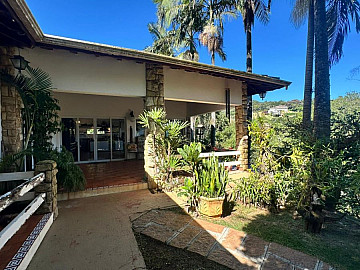Casa t�rrea condom�nio Vale da Santa F�