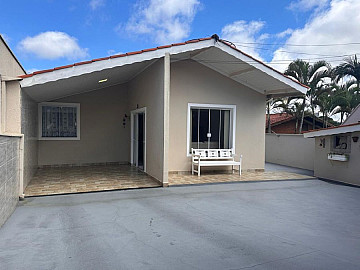 Casa t�rrea pr�xima a represa de Vinhedo